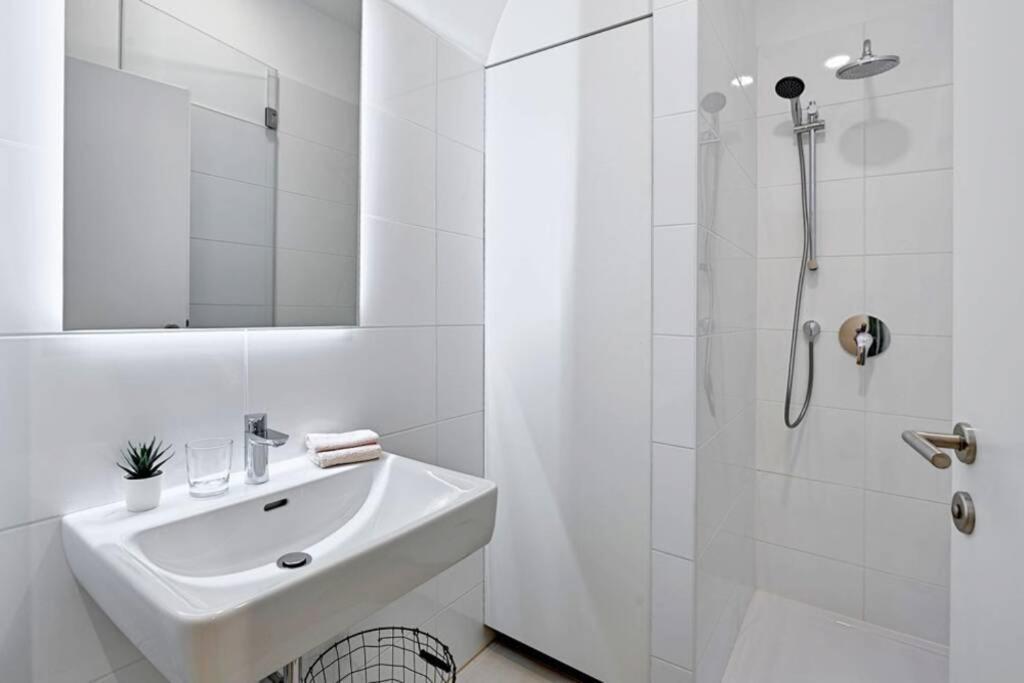 Vienne City Apartment Crown 6 Exteriör bild